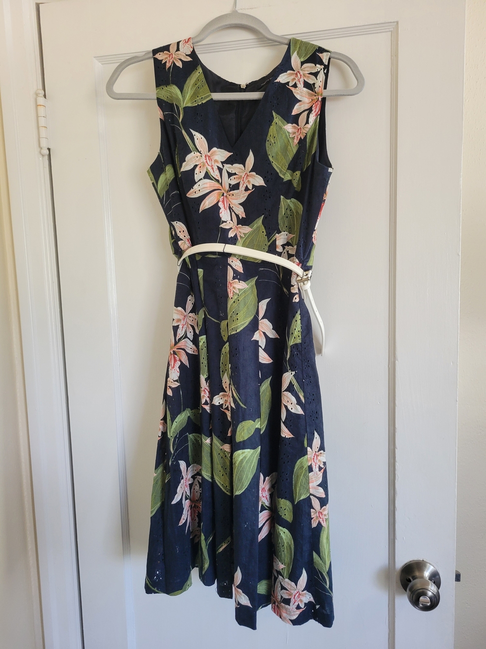 Tommy Hilfiger Floral Print Eyelet Pleated w/Belt Blue Dress Sz S
